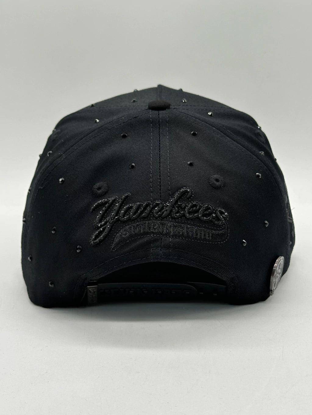 GORRA BIGG BOSS // X KEVIN HATS FULL BLACK